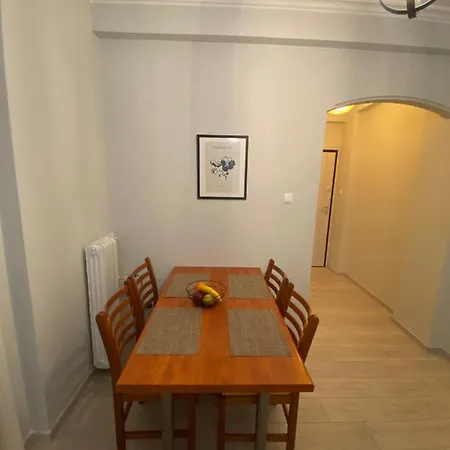 Apartment Cozy 4 Athens